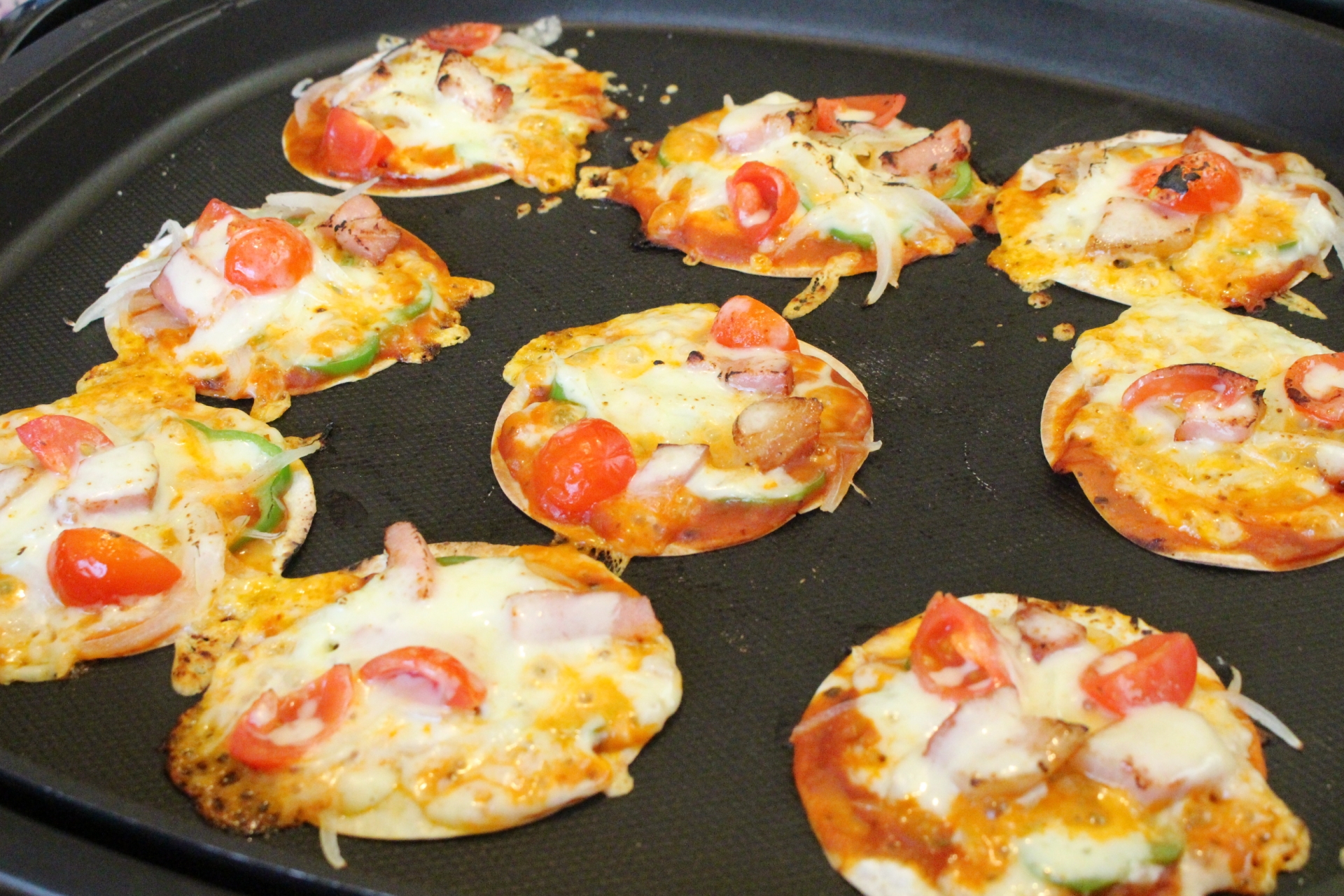 簡単 トースターで 餃子の皮パリパリ包みウインナー 冬のひいらぎ 秋のかえで Shinkuのレシピ ライフ