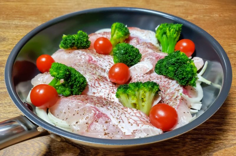 【カレン食堂】お祝いに駆けつけた海の大御所のレシピ【1月1日】