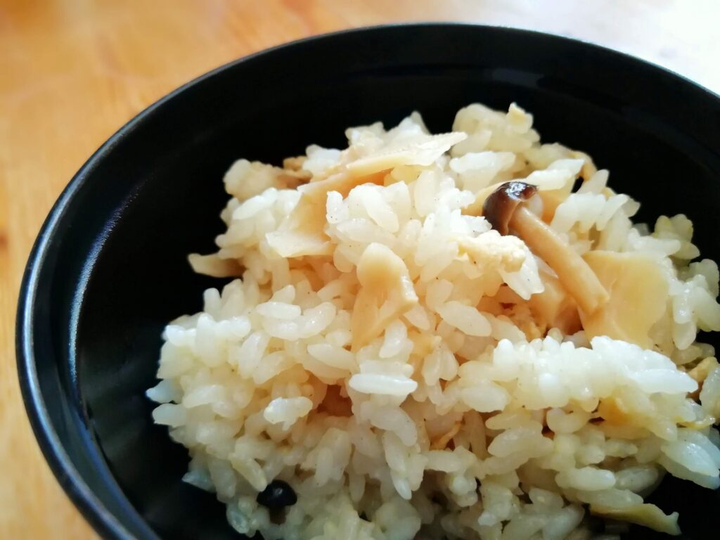 ご飯 家事 ヤロウ 炊き込み 【家事ヤロウ】だしパック炊き込みご飯の作り方｜錦鯉｜おうちレシピベスト20!簡単バズり飯