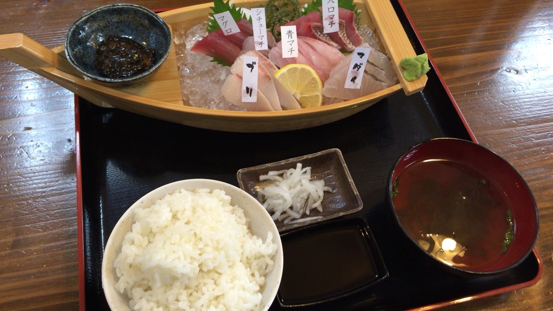 オモウマい店 刺身定食おかわり無制限の店 萬福 長崎県平戸市 9月7日 きなこのレビューブログ