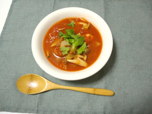 【土曜はナニする】たことズッキーニとセロリのトマトMISOスープのレシピ｜Atsushi式レンチン！MISOスープ【1月22日】