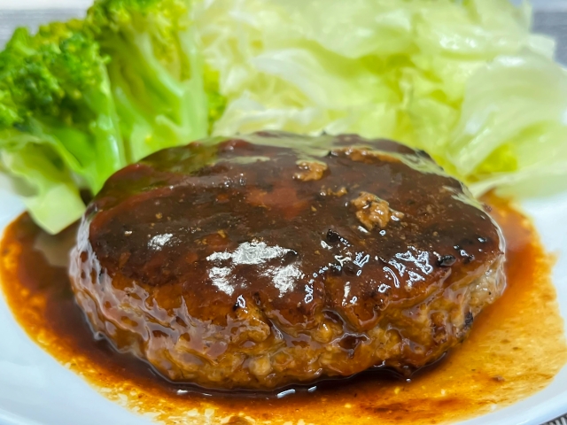 【ヒルナンデス】中華風ラー油ソースハンバーグのレシピ【1月30日】
